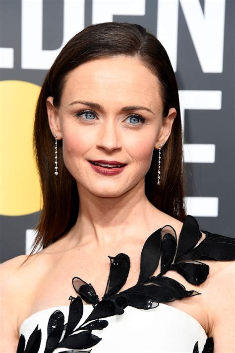 lauren alexis age|Alexis Bledel Aging : r/GilmoreGirls